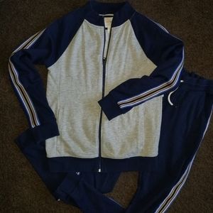 Cat&Jack Big Boys Large Warm-up suit - Gray & Blue